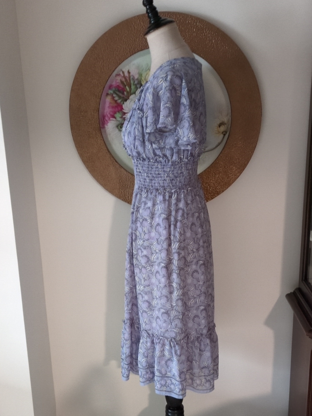 Max Studio Lilac Floral V-Neck Midi Dress - Picture 3 of 9